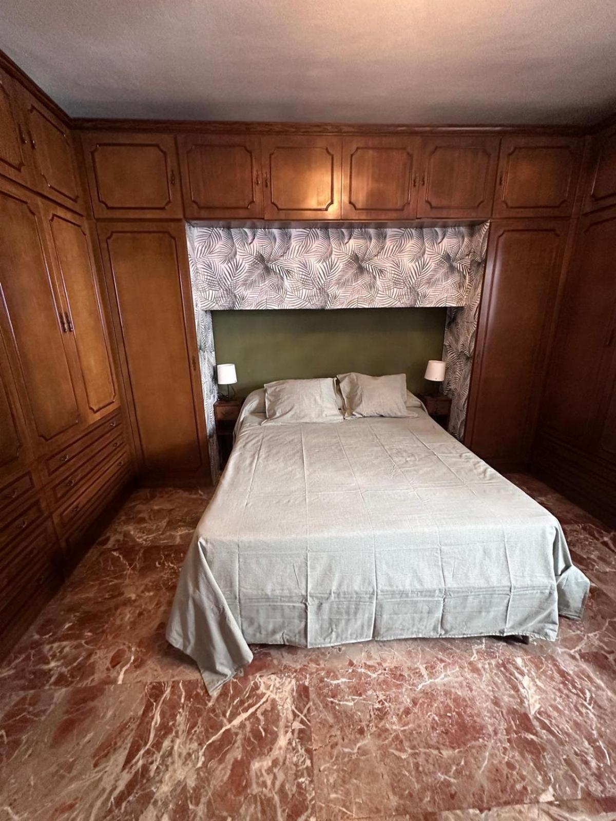 Amplio Apartamento Plaza Nueva Siviglia Esterno foto