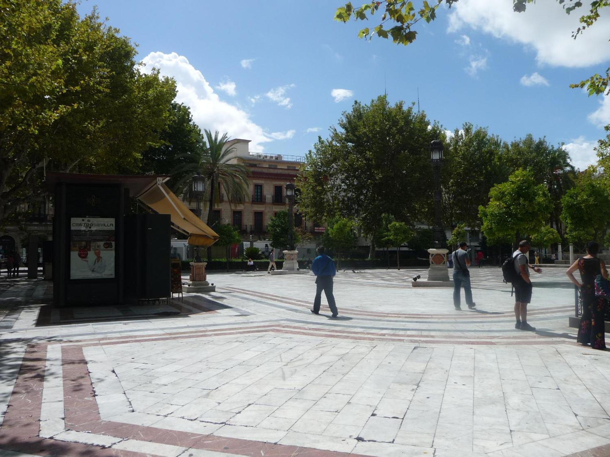 Amplio Apartamento Plaza Nueva Siviglia Esterno foto